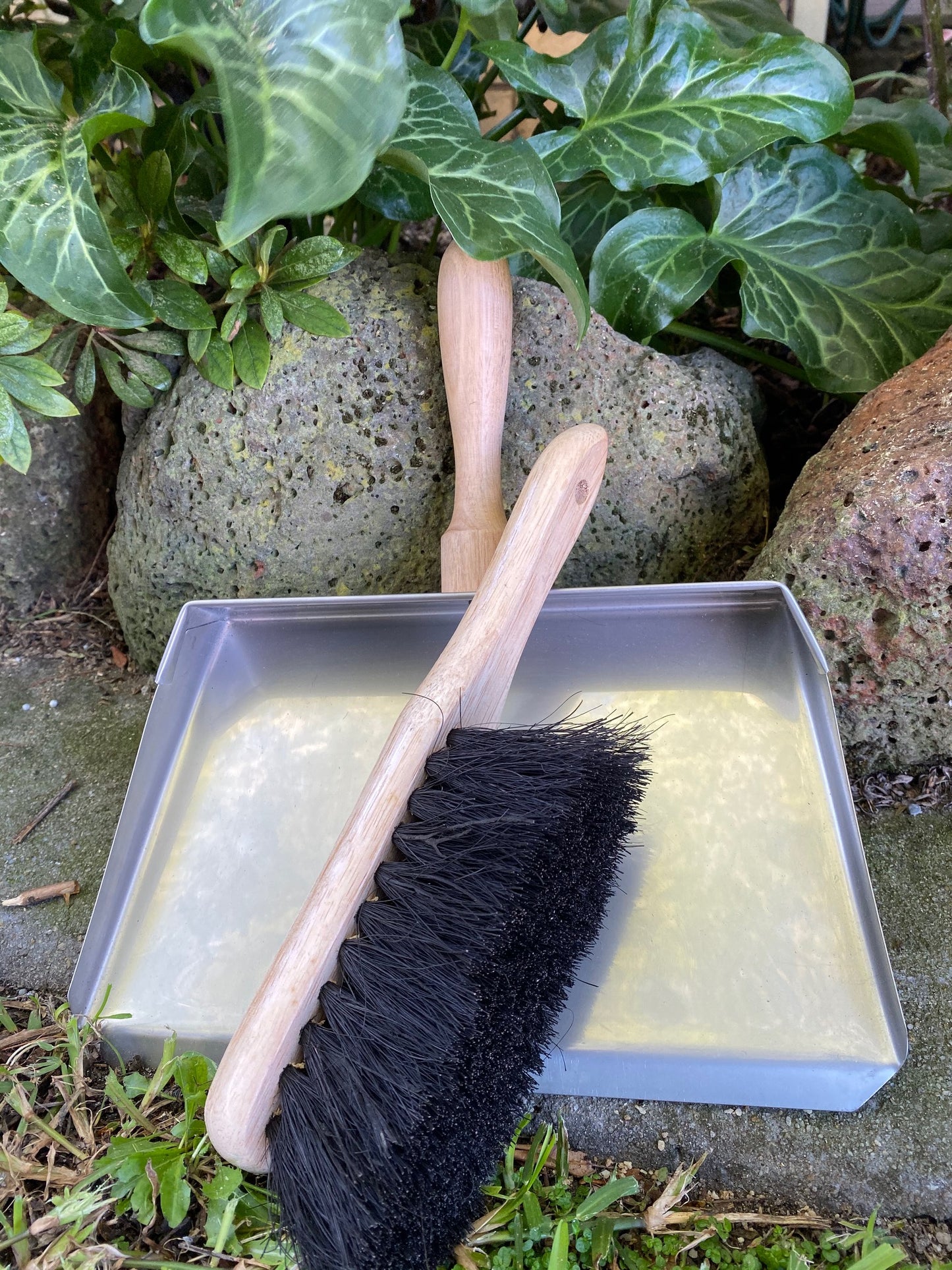 Standard 275mm Premium Dustpan and brush set